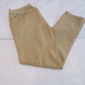 BANANA REPUBLIC: Beige Traveler Slim Fit - Size 36x32